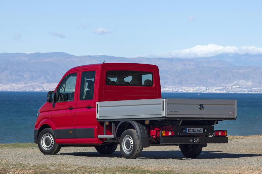  Volkswagen Crafter Double Cab Pickup 2016 года  (фото 12 из 29)